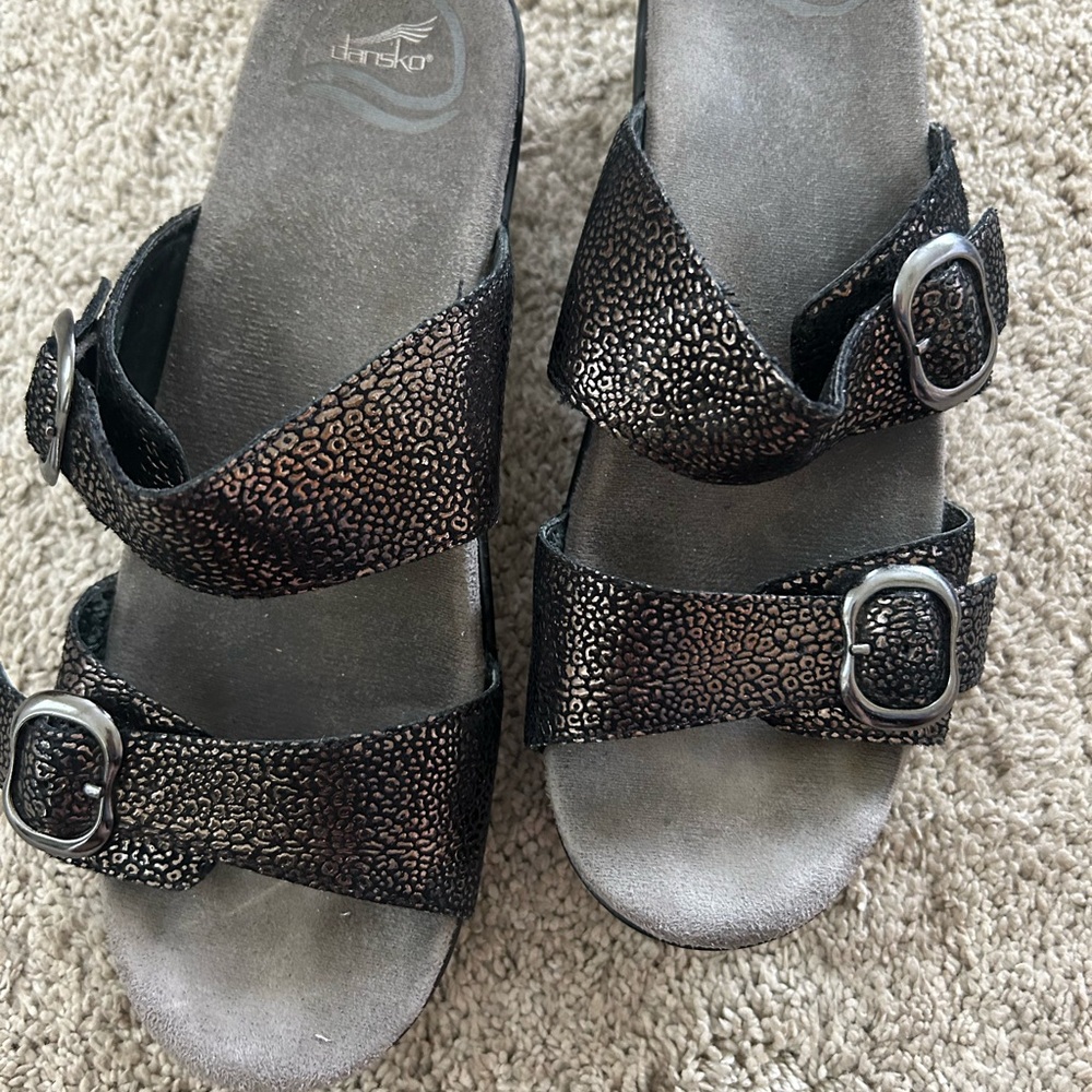 Dansko sandals size 39 - Picture 2 of 5
